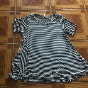 LLR perfect tee black and white stripe